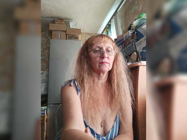Sonya48 live cam on BongaCams