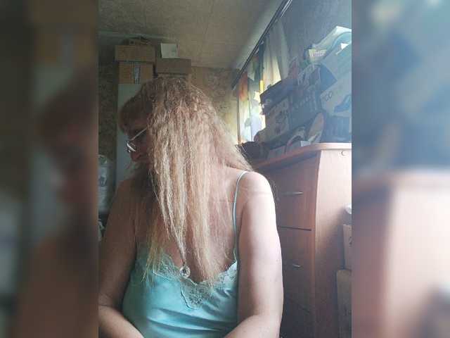 Sonya48 live cam on BongaCams