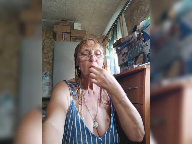 Sonya48 live webcam show