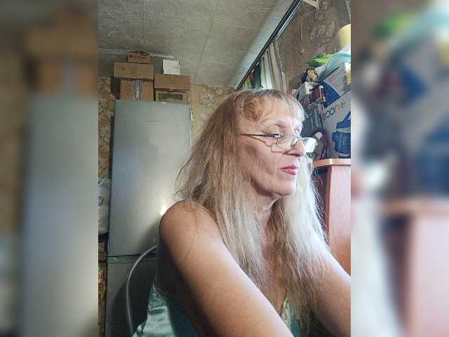 Sonya48 live cam on BongaCams