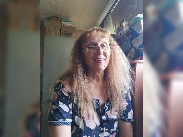 Sonya48 live cam on BongaCams