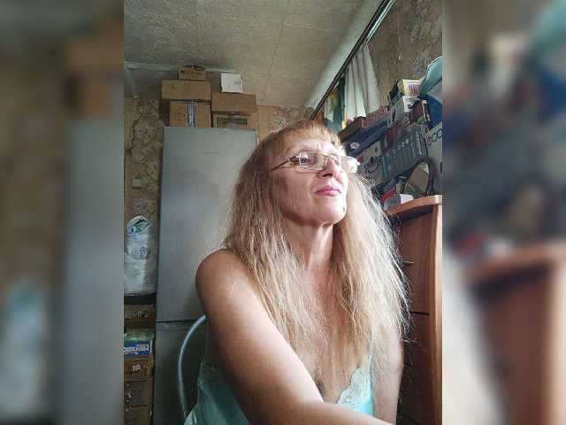 Sonya48 live cam on BongaCams