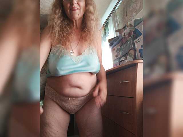 Sonya48 live cam on BongaCams