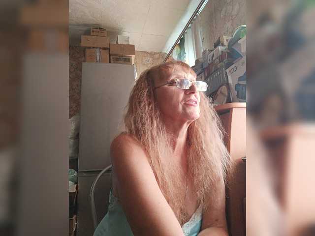 Sonya48 live cam on BongaCams