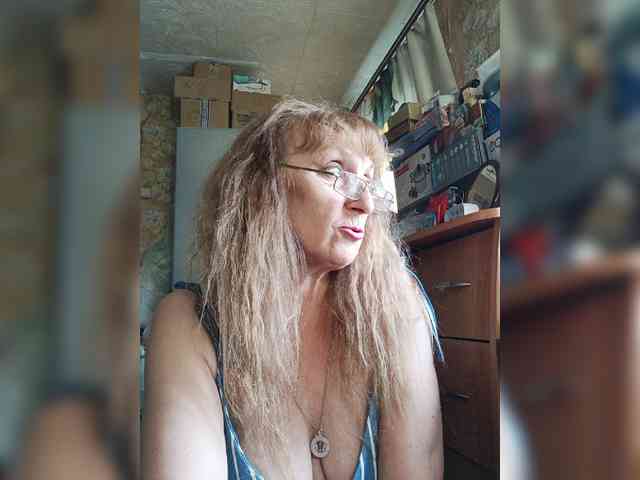 Sonya48 webcam