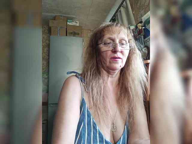 Sonya48 webcam