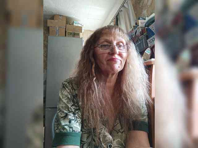 Sonya48 webcam