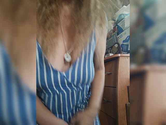 Sonya48 webcam