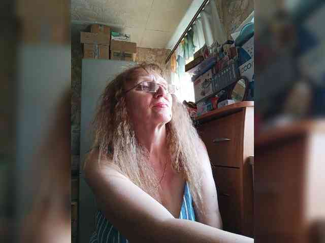 Sonya48 webcam