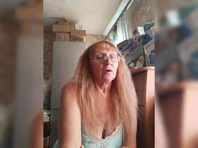 Sonya48 webcam