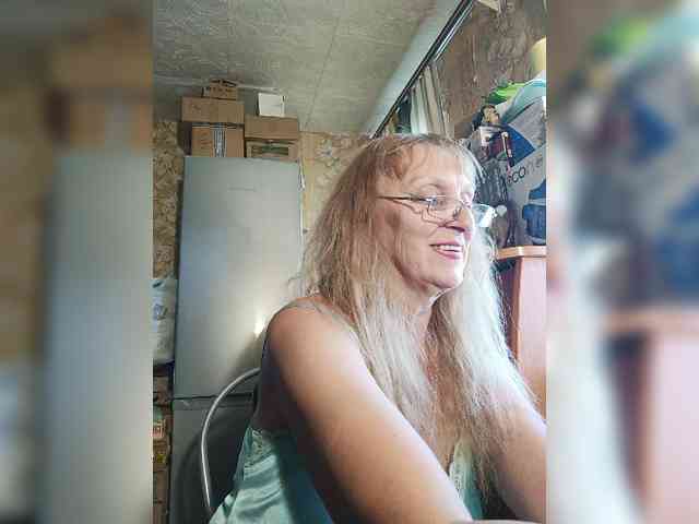 Sonya48 webcam
