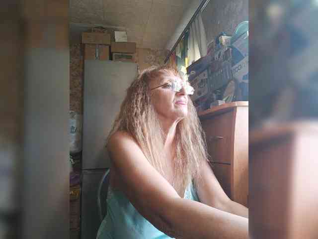 Sonya48 webcam
