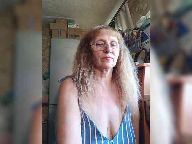 Sonya48 webcam