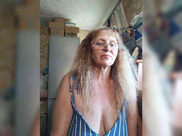 Sonya48 webcam