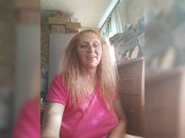 Sonya48 webcam