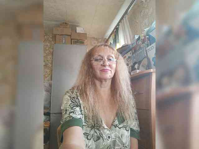 Sonya48 webcam