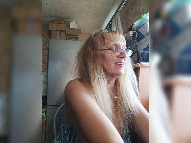 Sonya48 webcam