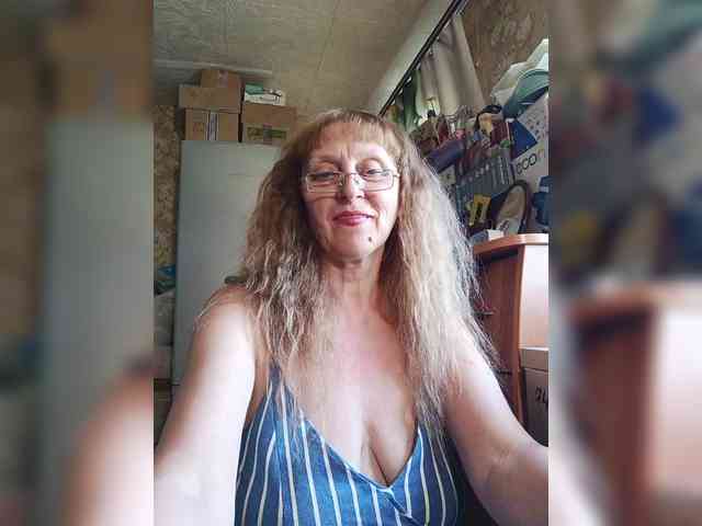 Sonya48 webcam