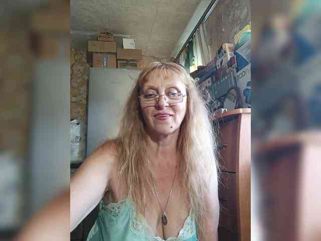 Sonya48 webcam