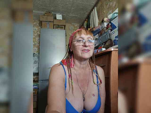 Sonya48 webcam