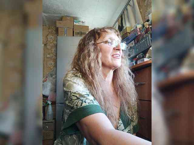 Sonya48 webcam