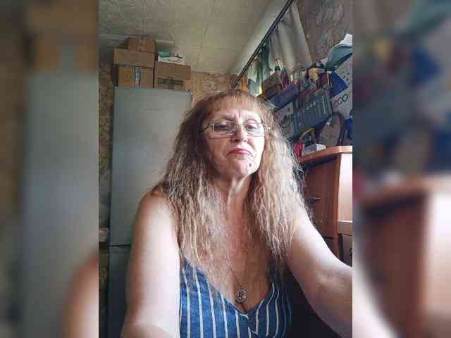 Sonya48 webcam