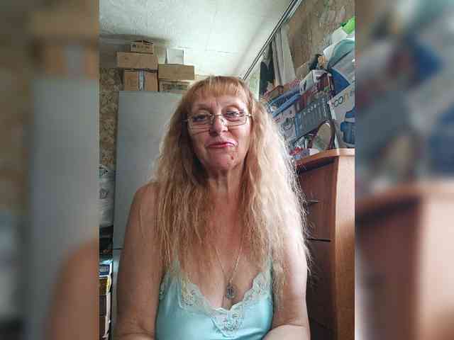 Sonya48 webcam