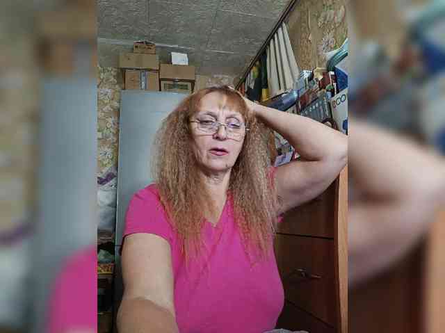 Sonya48 webcam
