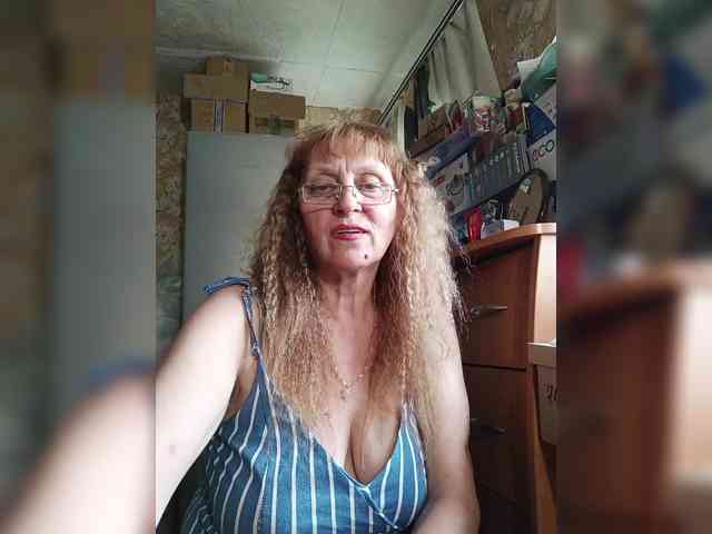 Sonya48 webcam