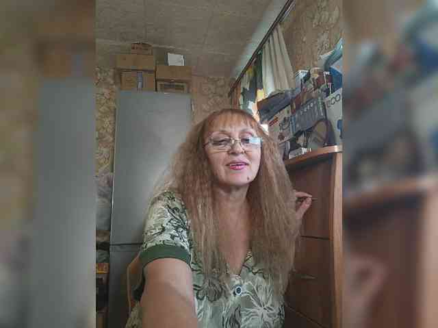Sonya48 webcam