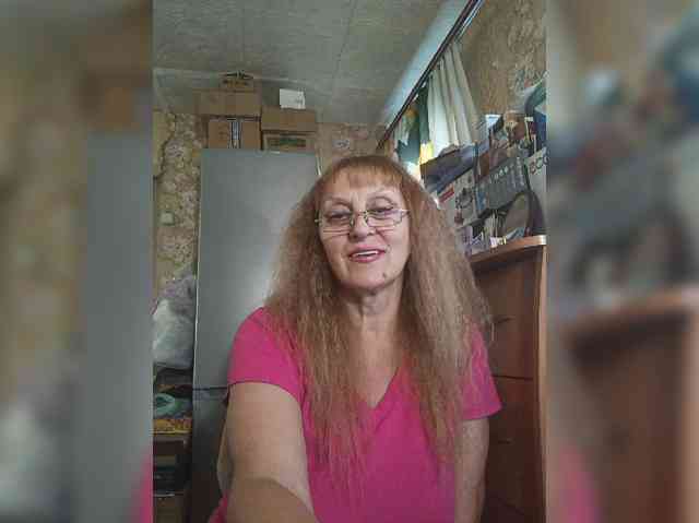 Sonya48 webcam