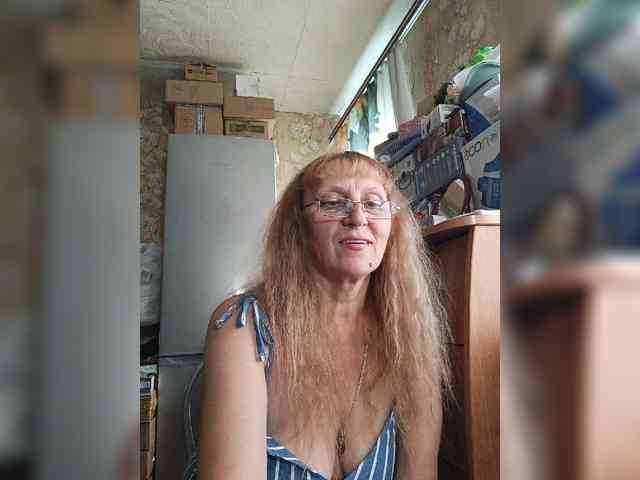 Sonya48 webcam