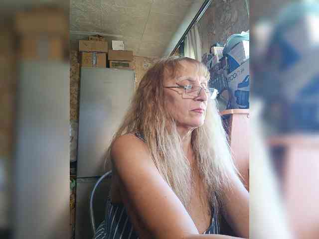 Sonya48 webcam