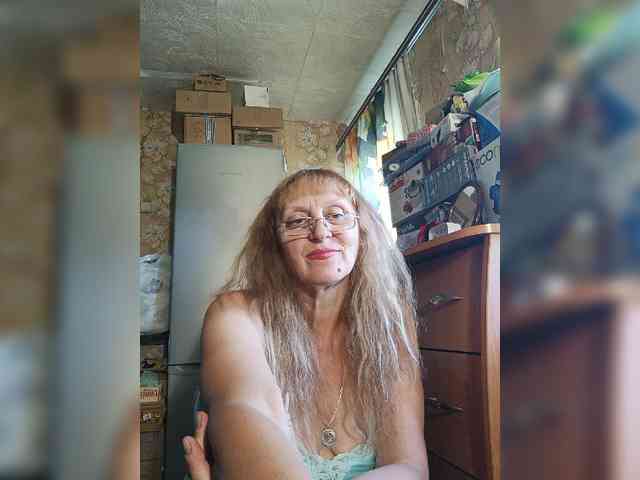 Sonya48 webcam