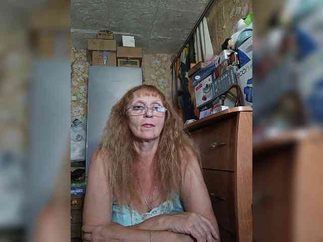 Sonya48 webcam