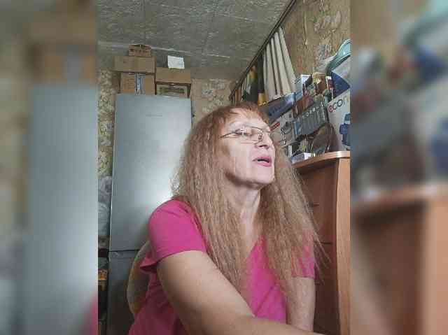 Sonya48 webcam