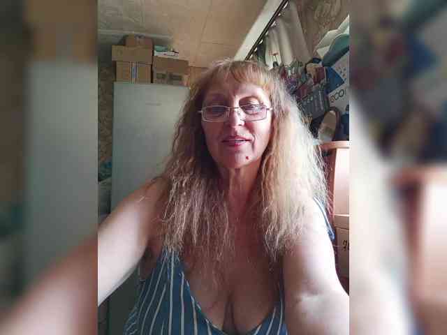 Sonya48 webcam