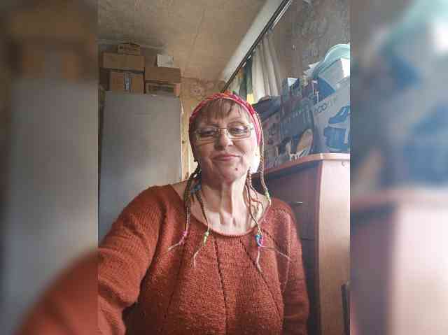 Sonya48 webcam