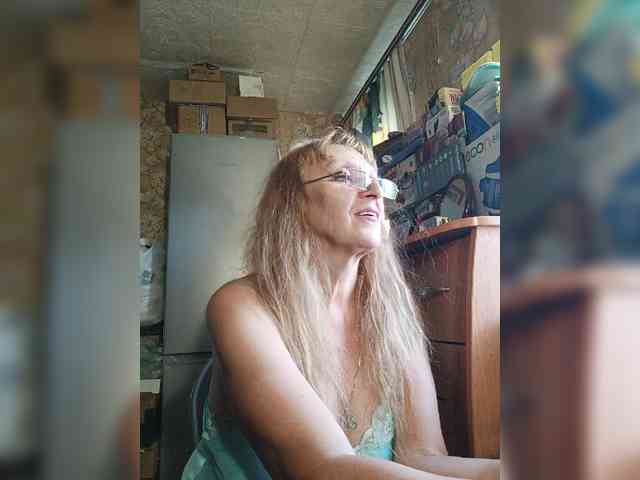 Sonya48 webcam