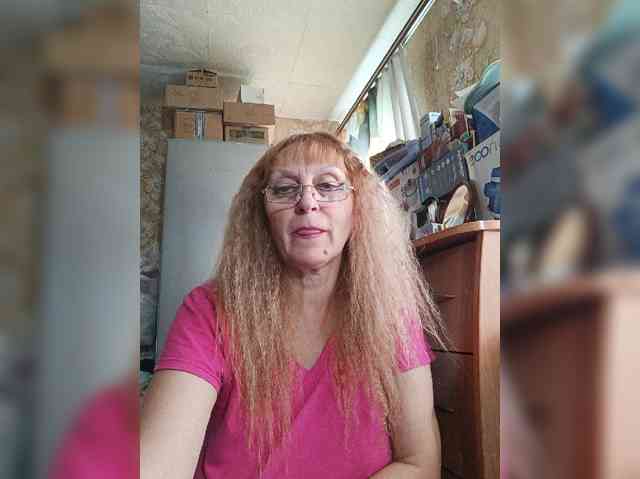 Sonya48 webcam