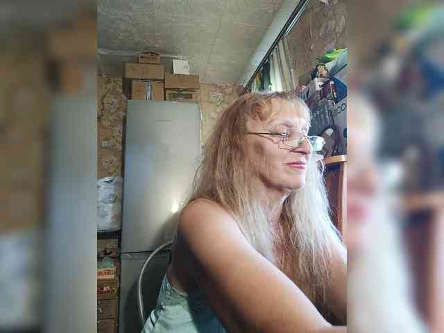 Sonya48 webcam