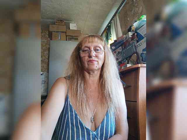 Sonya48 webcam