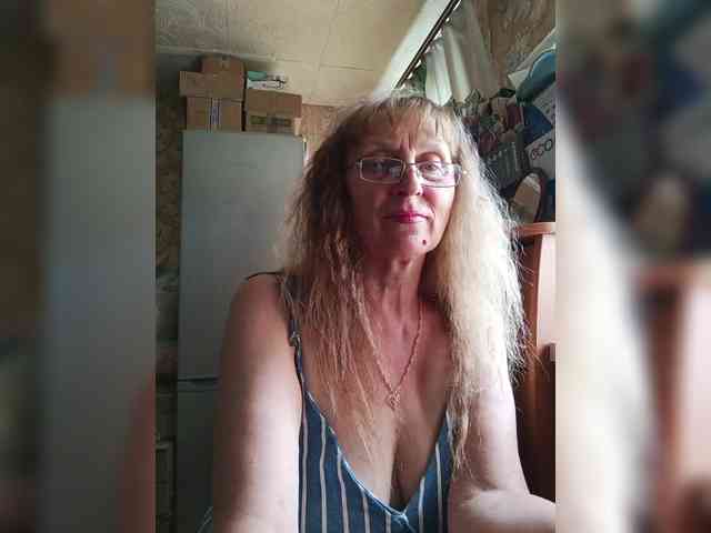 Sonya48 webcam