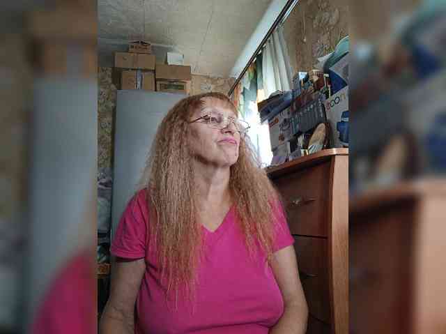Sonya48 webcam