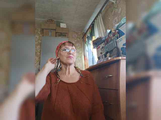 Sonya48 webcam