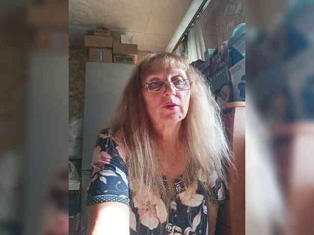 Sonya48 webcam