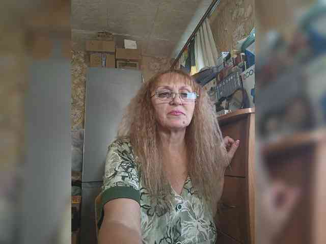 Sonya48 webcam