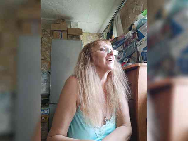 Sonya48 webcam