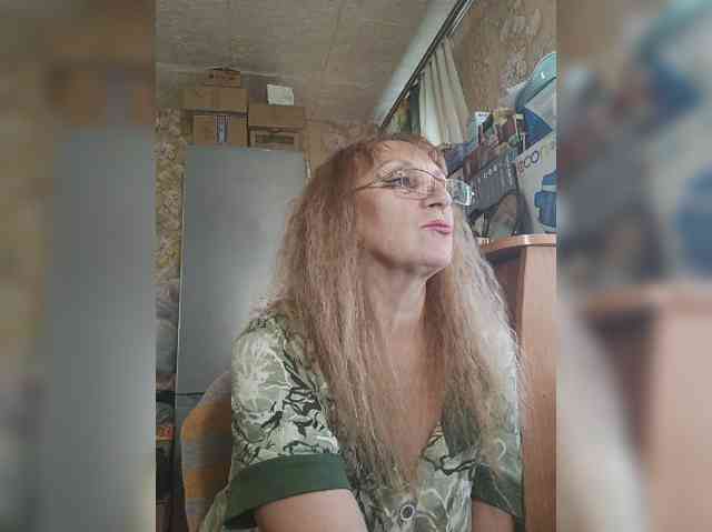 Sonya48 webcam
