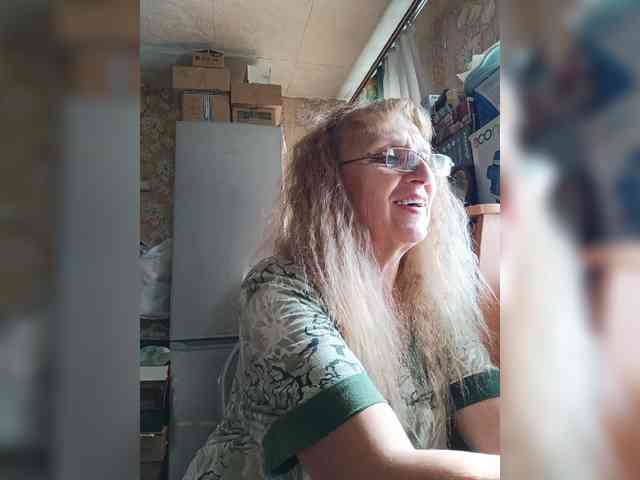 Sonya48 webcam